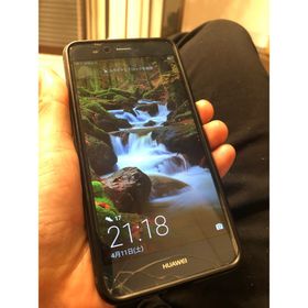 HUAWEI P10 LITE AU 32GB microSD ケース付き(スマートフォン本体)