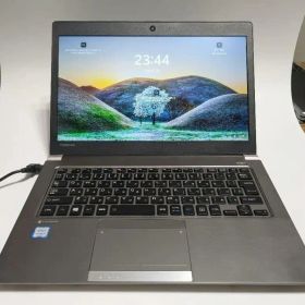 軽量・堅牢ビジネスノート dynabook R63/F