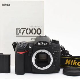 ニコン デジタル一眼カメラ D7000 ボディ 一眼レフ 中古 ストラップ