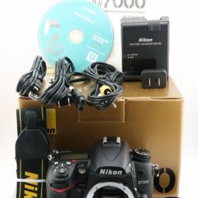 ★ショット数1,522回★ニコン NIKON D7000 ボディ元箱・説明書・充電器・ストラップ付★ W0513＃4881