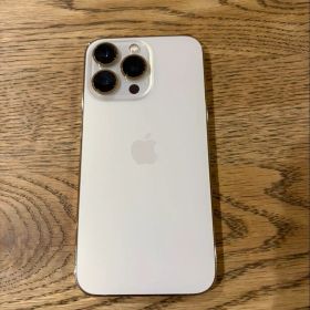 『最終値下げ』Apple iPhone 13 Pro 256GB ゴールド