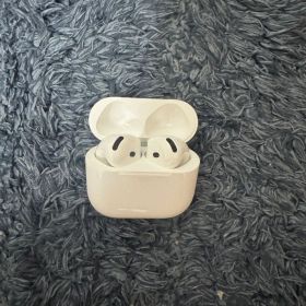 Apple AirPods 4 本体 新品