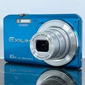 【美品】CASIO EXILIM EX-ZS25 ブルー 1610万画素 光学6倍ズーム 手ブレ補正 薄型コンパクトデジタルカメラ