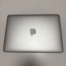 MacBook Air 13インチ Early 2015