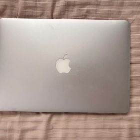 MacBook Air 13インチ 2015 シルバー 4GB 充電器付