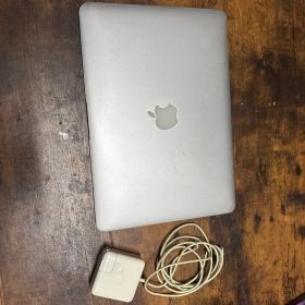 MacBook Air 13インチ 2015 i5/8GB/128GB