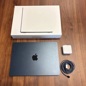 Macbook Air M2 13インチ 8GB 256GBSSD