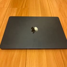 MacBook Air 13.6インチ（M2 / 2022モデル）
