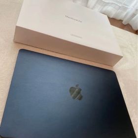 MacBook Air M2 2025年8月購入 美品