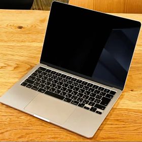 Macbook Air M2 16GB 1TB 13インチ