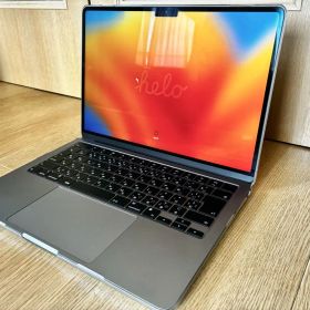 MacBook Air M2 13.6インチ 8GB 256GB