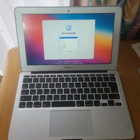 MacBook Air 11インチ（Mid 2013） シルバー 初期化済み