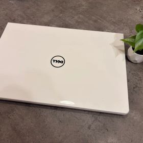 DELL Inspiron 15 5559 ノートPC