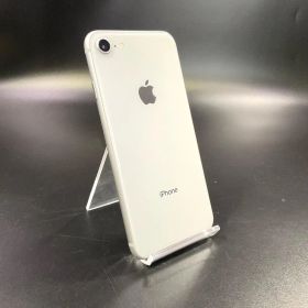 【全額返金保証】【最速発送】 iPhone 8 64GB シルバー au SIMフリー 白ロム 動作確認済 74%