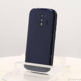 〔中古〕FUJITSU(富士通） らくらくスマートフォン 32GB ネイビー F-42A docomoロック解除SIMフリー〔344-ud〕