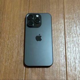 iPhone15pro 本体128GB ブラックチタニウム