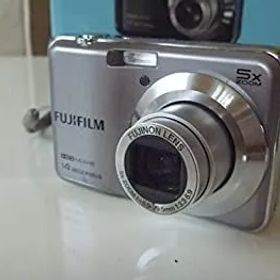 【中古-非常に良い】 フジフイルム FinePix AX600 シルバー