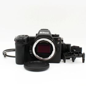 わずかシャッター数9262枚【新品級】Nikon Z6III ボディ#0017