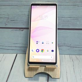 au Xperia 10 III SOG04 ホワイト SONY 本体 白ロム SIMロック解除済み SIMフリー 美品 A876034