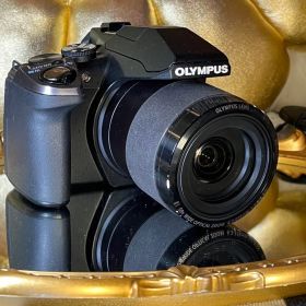 美品 OLYMPUS STYLUS SP-100EE ドットサイト搭載