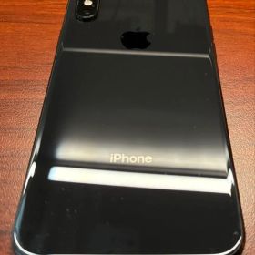 Apple iPhone XS 本体 64GB ブラック SIMフリー