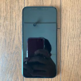 {美品} iPhone XS 64GB SIMフリー お値下げしました。