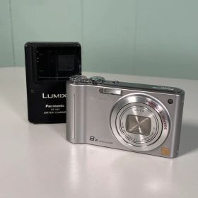 デジカメ Panasonic LUMIX DMC-ZX1 動作確認済 充電器