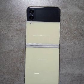 Galaxy Z Flip3 5G SC-54B 128GB ドコモ