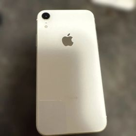 Apple iPhone XR 本体 ホワイト