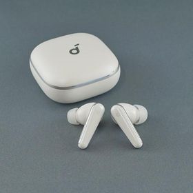 Anker Soundcore Liberty 5 完全ワイヤレスイヤホン USED美品 A3957 ノイズキャンセリング 外音取込 ハイレゾ マイク IP55 完動品 V2407