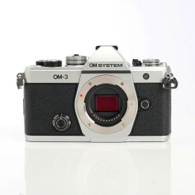 【中古】 OM-3 ボディ シルバー【中古カメラ デジタル一眼】 ランク：AB
