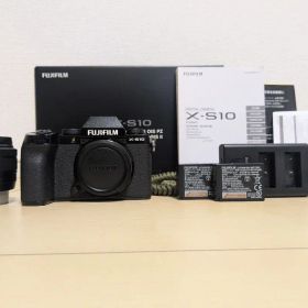FUJIFILM X-S10 ミラーレス一眼