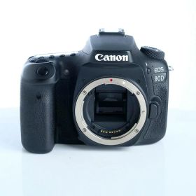 【中古】 (キヤノン) Canon EOS 90D ボディ【中古カメラ デジタル一眼】 ランク：B