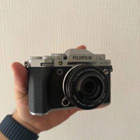 Fujifilm X-T5 + Fujinon 27mm 2.8 WR