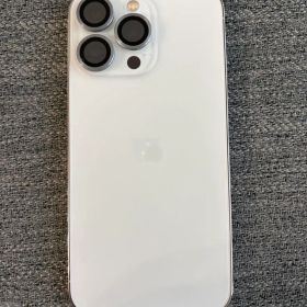 Apple iPhone 13 Pro 本体