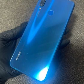 HUAWEI P20 lite Klein Blue 本体