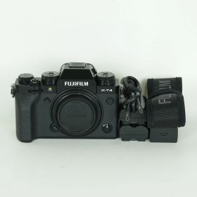[良品 | シャッター数2,540回｜バッテリー2個付] FUJIFILM X-T4 [ボディ ブラック] | FUJIFILM Xマウント