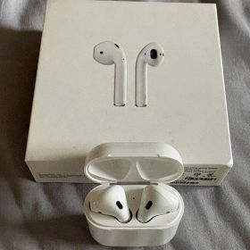 Apple AirPods 本体 第1世代 MMEF2J/A (ジャンク)