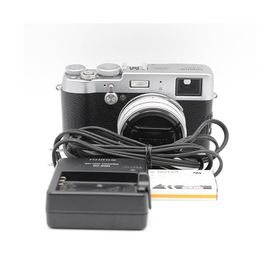 FUJIFILM プレミアムコンパクトデジタルカメラ X100T シルバー FX-X100T S