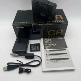 ☆難あり【RICOH】GR DIGITAL IV ショット数5,200未満