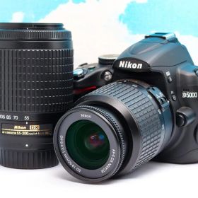 ニコン Nikon D5000 スマホに転送OK⭐️自撮り可⭐️ダブルレンズ