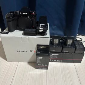 LUMIX S1II ミラーレス一眼 本体のみ