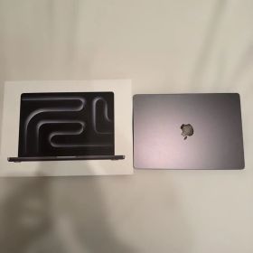 MacBook Pro 14” M4 16GB / 512GB スペースブラック