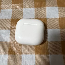 Apple AirPods 第4世代 本体 ホワイト