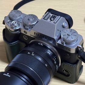 FUJIFILM X-T5 本体 XF18-55mm レンズキット