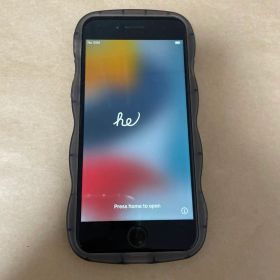 iPhone8 本体 64GB