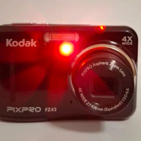 Kodak Pixpro FZ43 デジタルカメラ