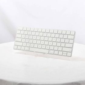 〔中古〕Apple(アップル) Magic Keyboard MLA22LL／A〔198-ud〕