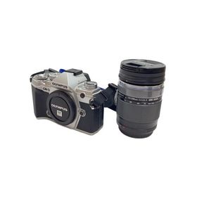 OM SYSTEM(OLYMPUS)◆デジタル一眼カメラ OM-D E-M5 Mark III 14-150mm II レンズキット [ブラック]//