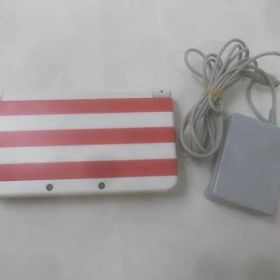 ゲーム ニンテンドー3DS 本体 動作品 KTR-001 ホワイト 充電器付き 中古品